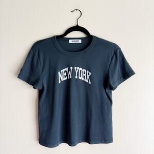 Daydreamer Blue Grey New York Short Sleeve Cropped Tee Medium Made in USA Norm